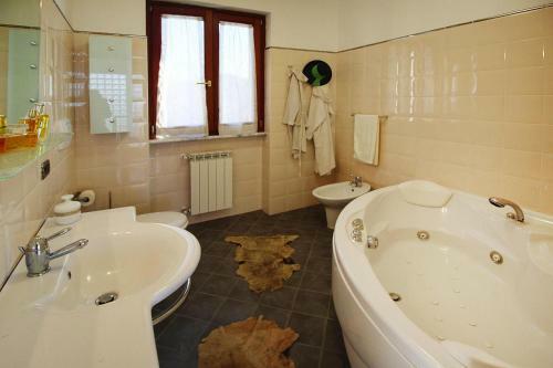 Villa Massaciuccoli - Ito04174-o
