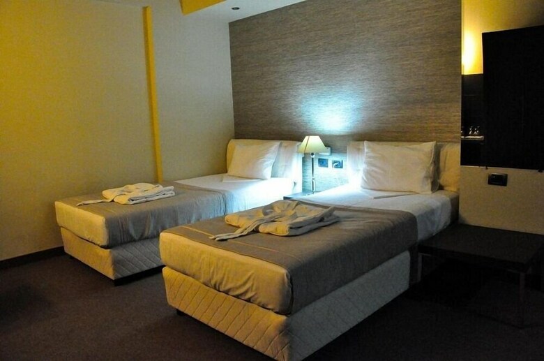 Rapos Resort Hotel