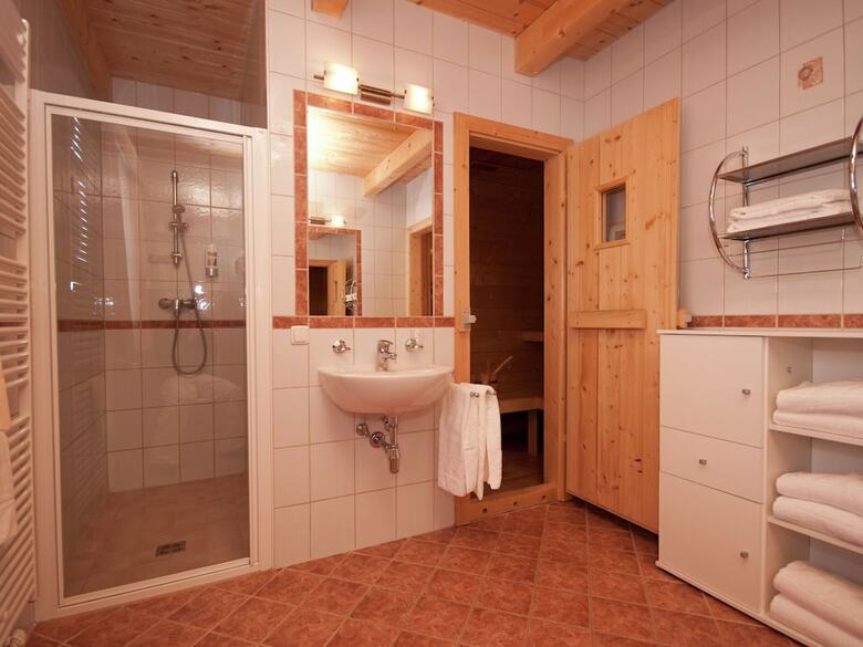 Comfy Chalet In Altaussee Near Ski Area