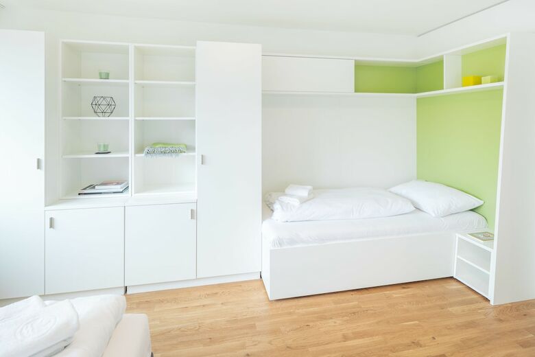 Mynext - Hotel Leo