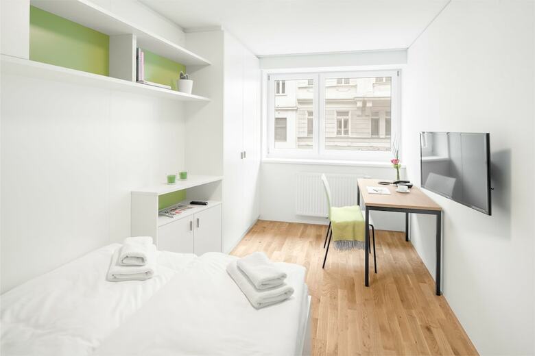 Mynext - Hotel Leo