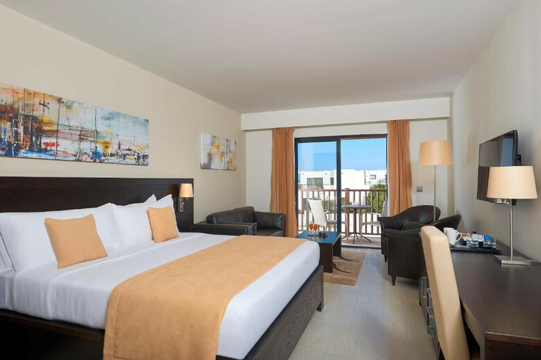 Hotel Melia Llana Beach Resort & Spa - Adults Only