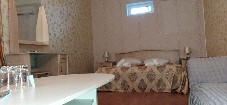 F Garden Hotel