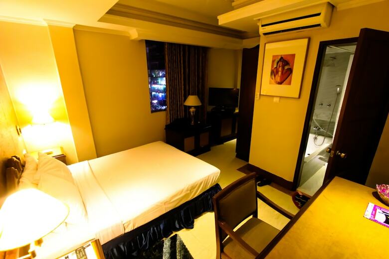 Hotel Sea Shell Ltd.
