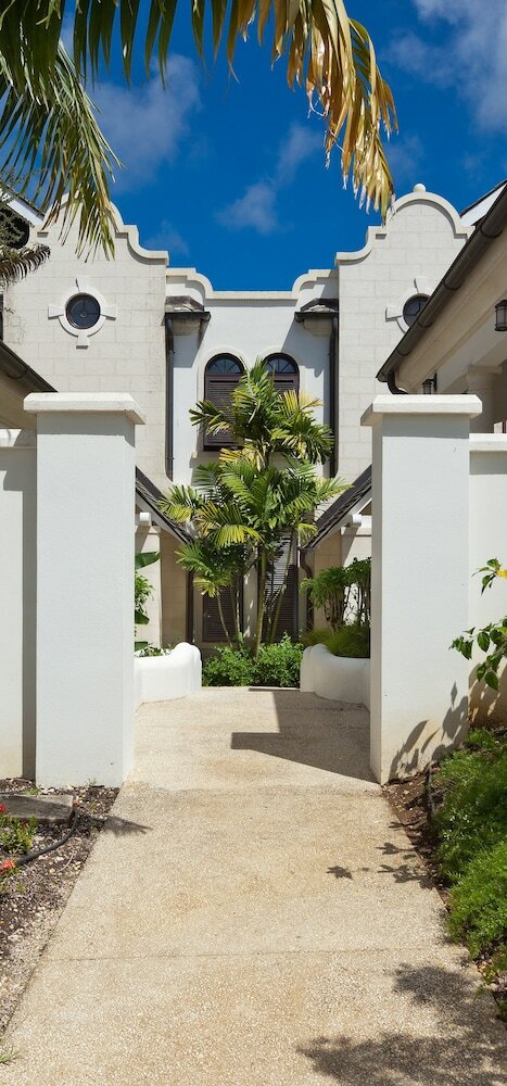 Villa Apes Hill Golf And Polo Club