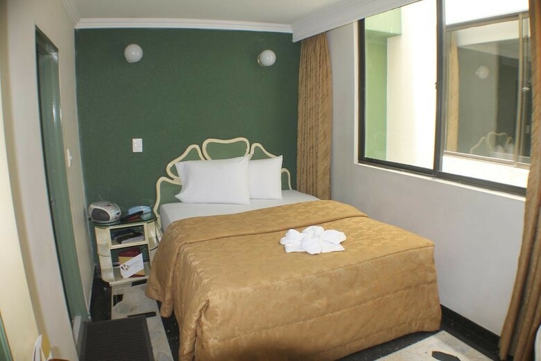 Business Hotel