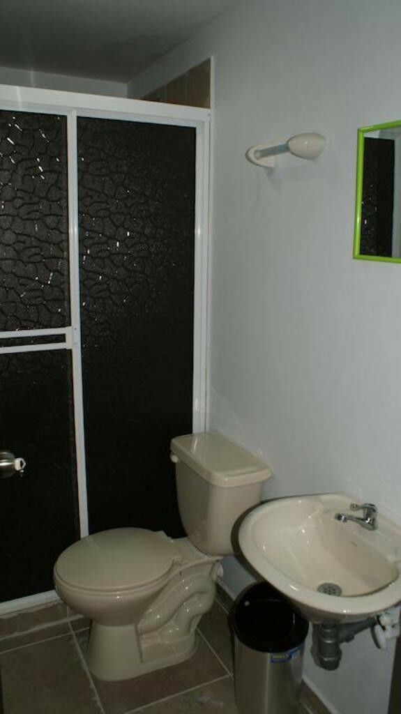 Hostal El Hangar 65