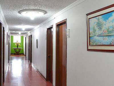Hotel La Puerta Del Sol