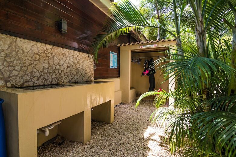 Hotel Bamboo Bonaire Boutique Resort