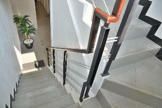 Hotel Zen Rooms W Home Express Tebet