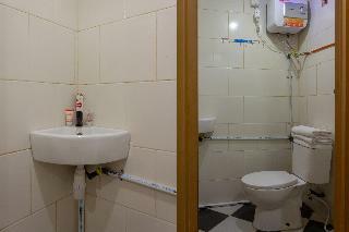 Hotel Oyo 737 Kamar Keluarga Mahkota 8