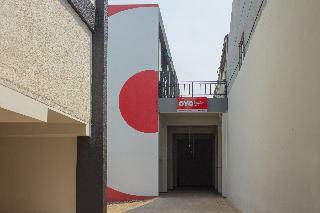 Hotel Oyo 737 Kamar Keluarga Mahkota 8
