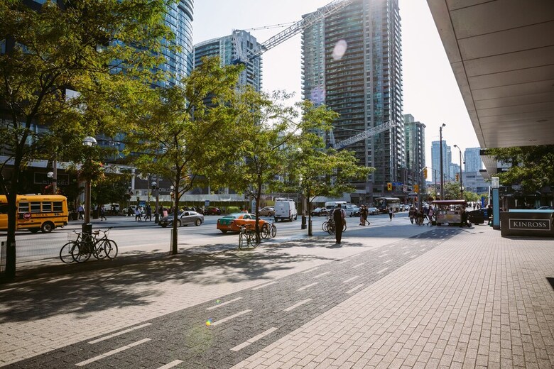Quickstay - Beautiful Toronto Condo (City Views)