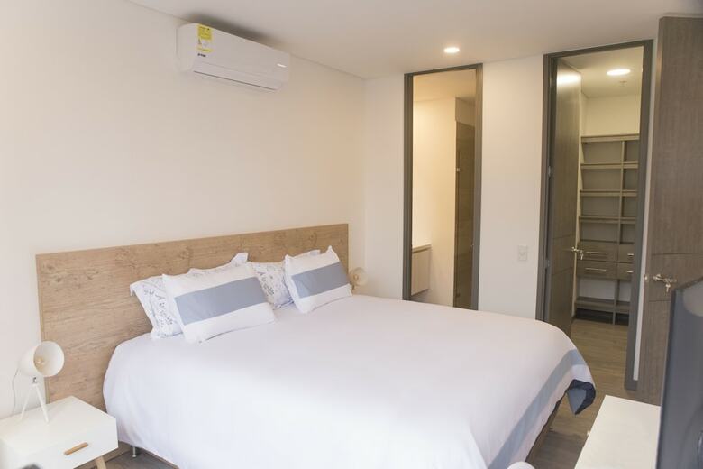 Apartamentos Class Suites By Nomad Guru