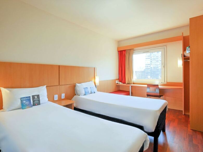 Hotel Ibis Buenos Aires Congreso