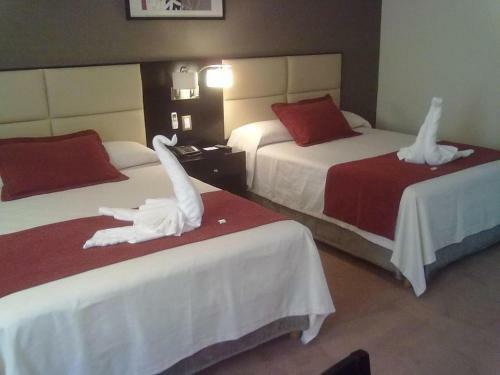 Howard Johnson Hotel & Casino