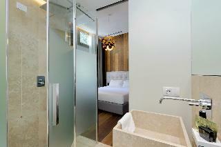 M7 Contemporary Apartments