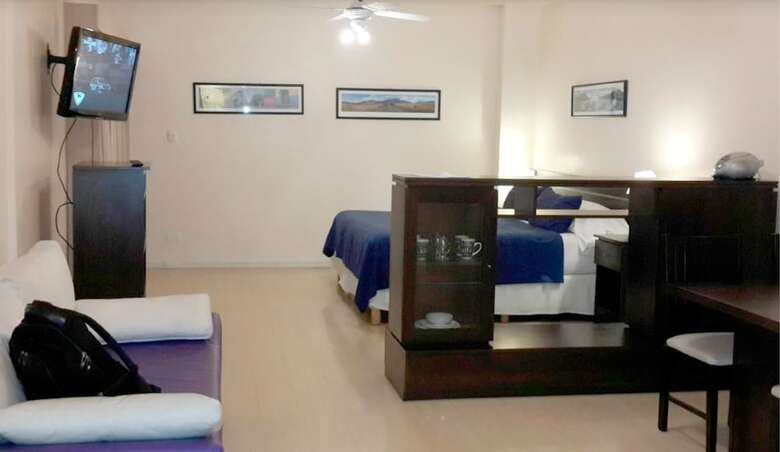Aparthotel C�rdoba Suites