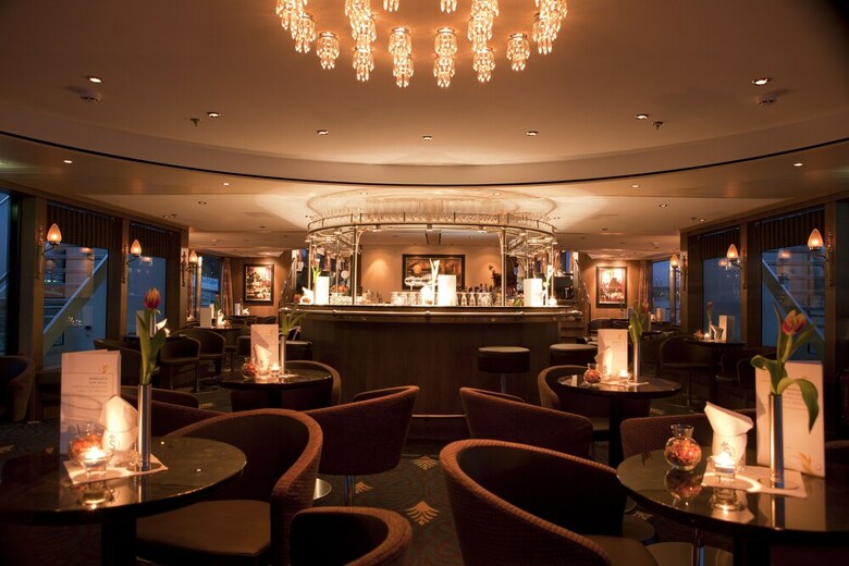 Crossgates Hotelship 4 Star - Altstadtnord - K�ln