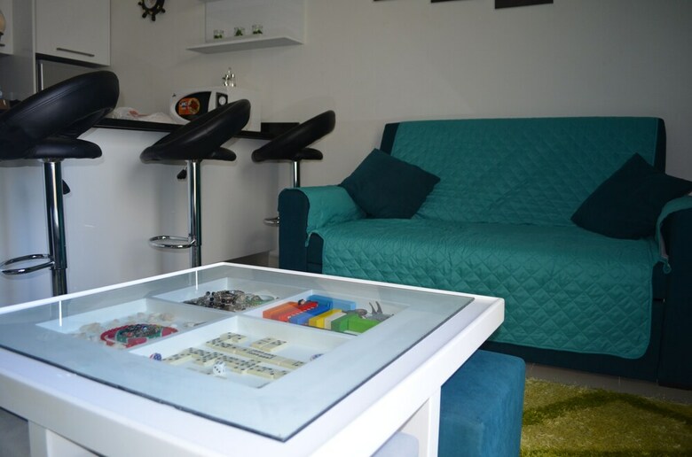 The Hill View Apartment