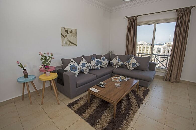 Aparthotel Lilly Apartments