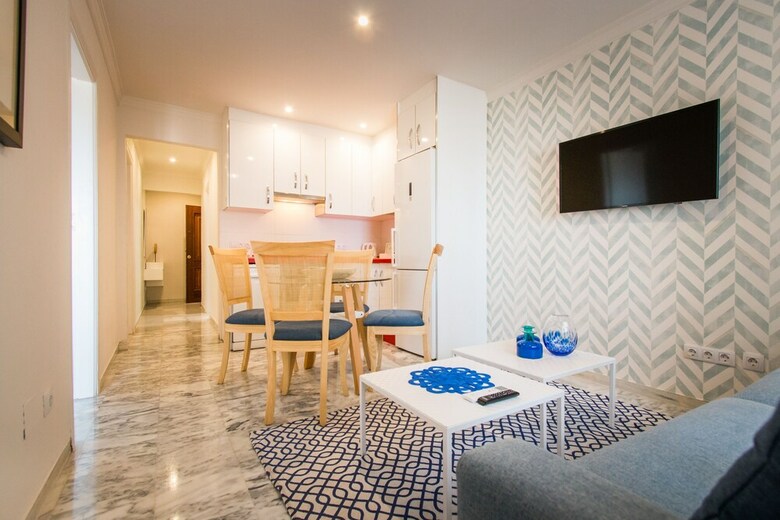 Holidays2malaga Malagueta Apartments