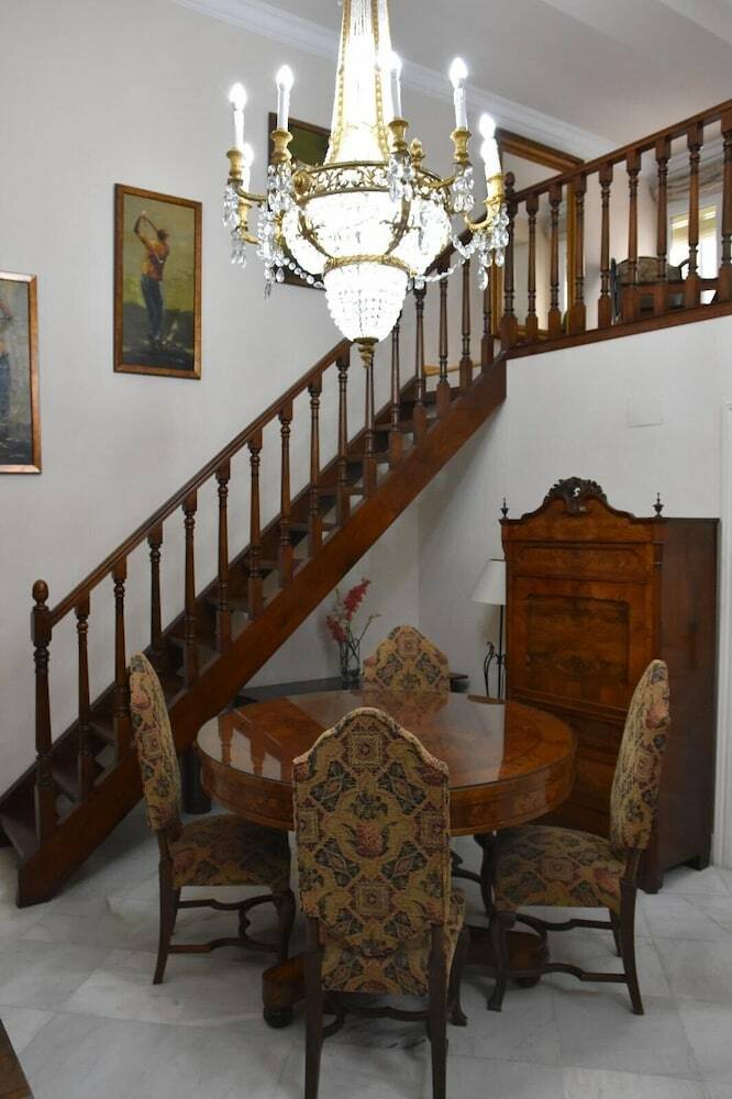 Apartamentos Apto. Palacio Marqu�s Vega Armijo