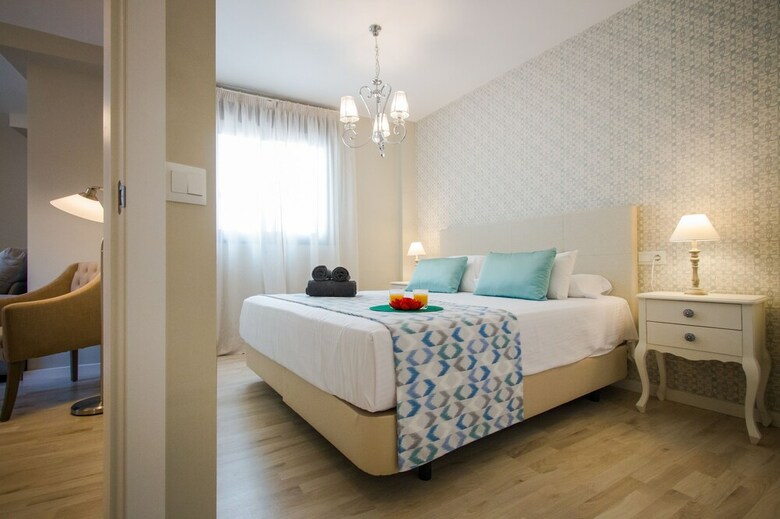 Holidays2malaga Suites Apartments