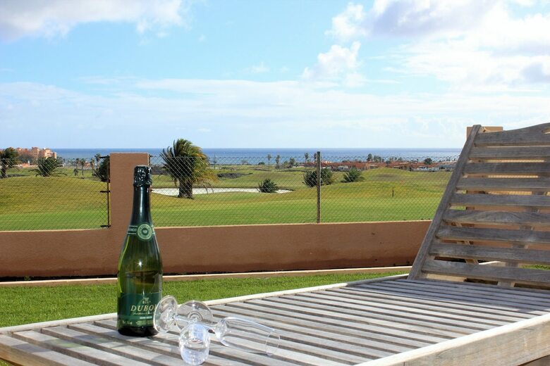 Villas Caleta Beach & Golf