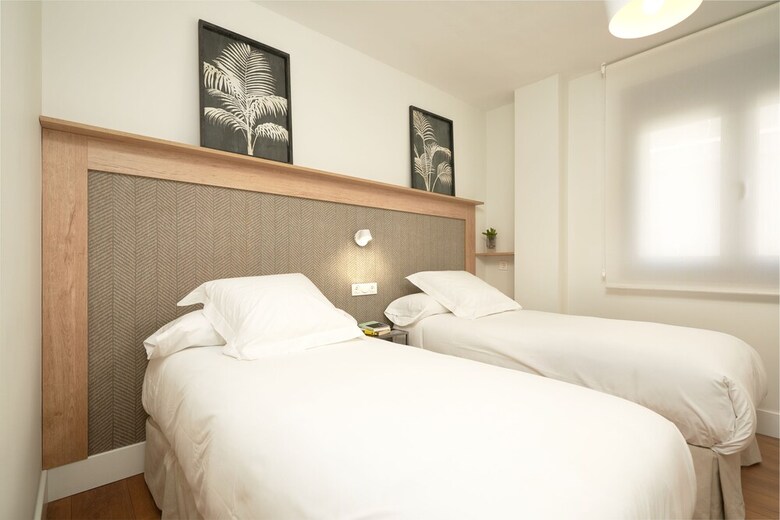Apartamentos Real de La Carreter�a 1
