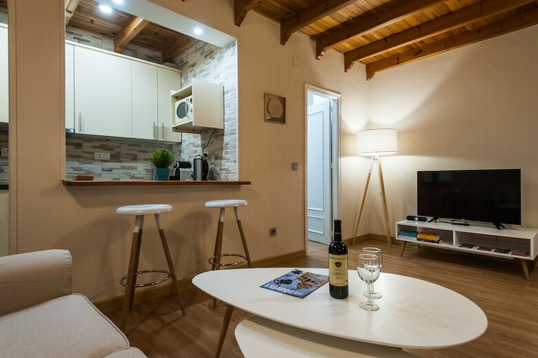 Hommyhome San Isidoro - Cozy Apartment