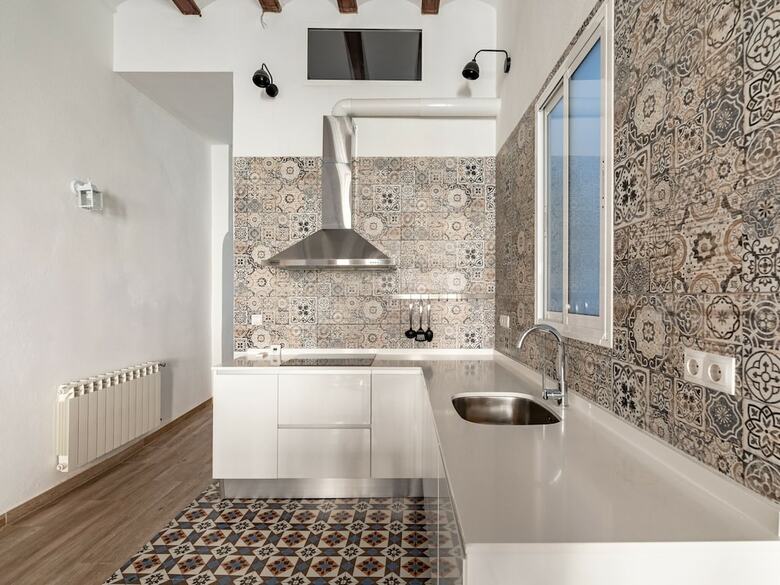 Captivating Holiday Home In Valencia Near Seabeach