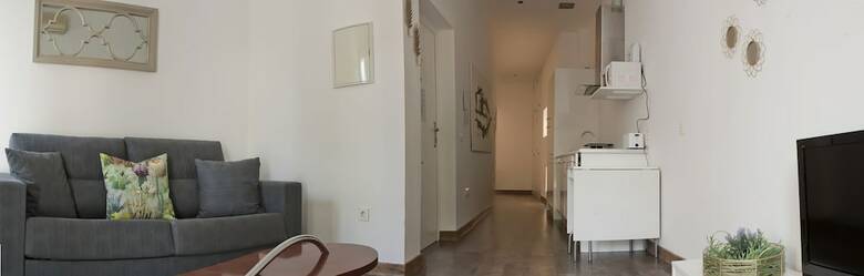 Apartamentos Barrio Santa Cruz Andando