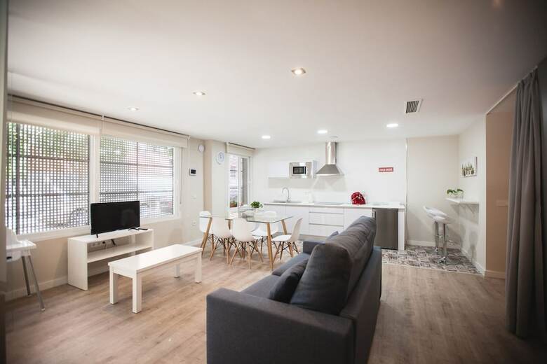 Apartamentos Loft Celinda C�rdoba Estaci�n