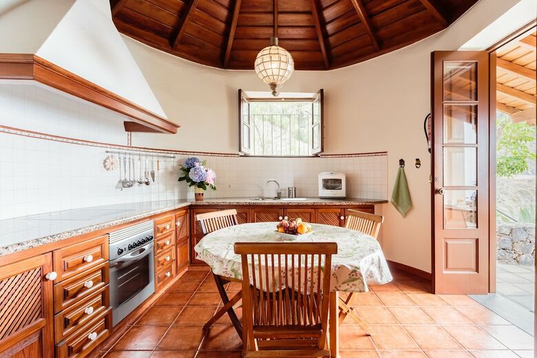 Casa Rural El N�spero By Isla Bonita