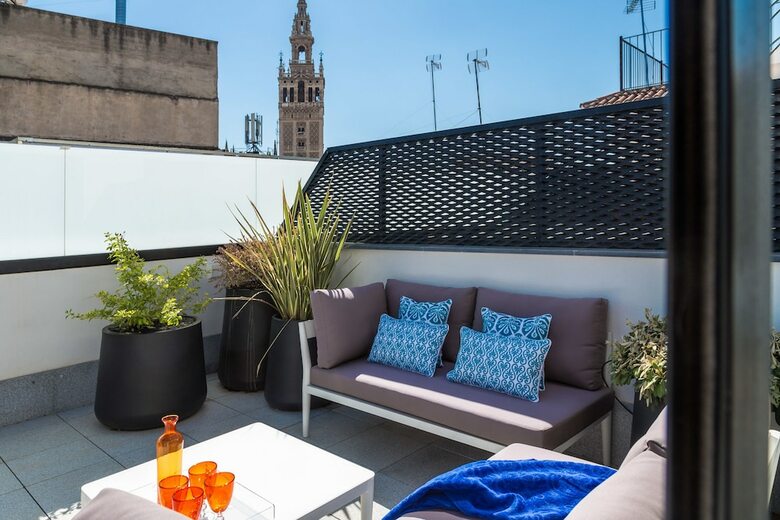 Apartamentos Puerta Del Sol I