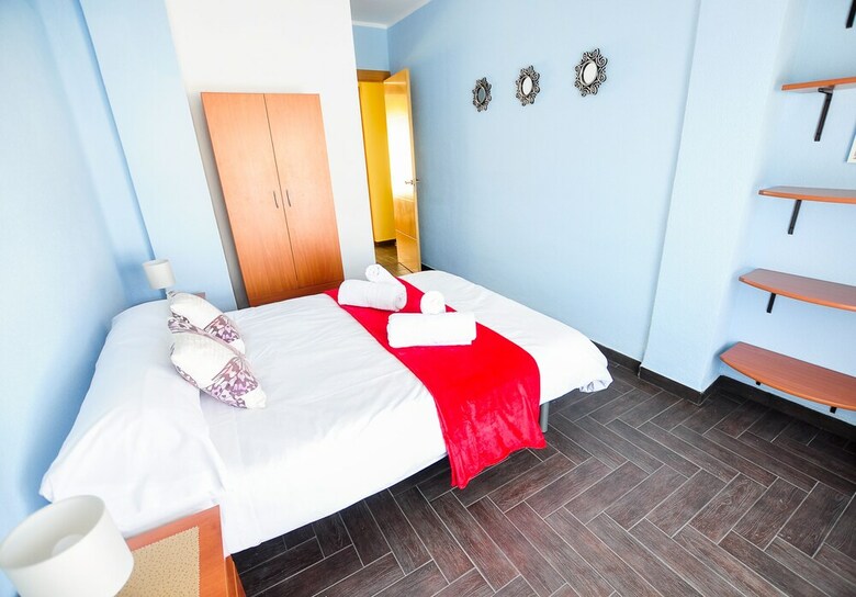 Apartamentos Holidays2malaga Hermosilla Center & Parking