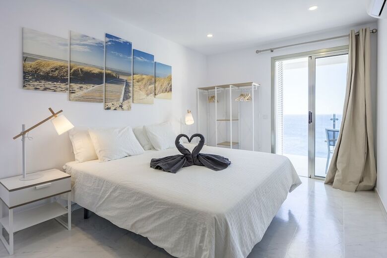 Apartamentos Your Dream Vacation In Tenerife Seaview