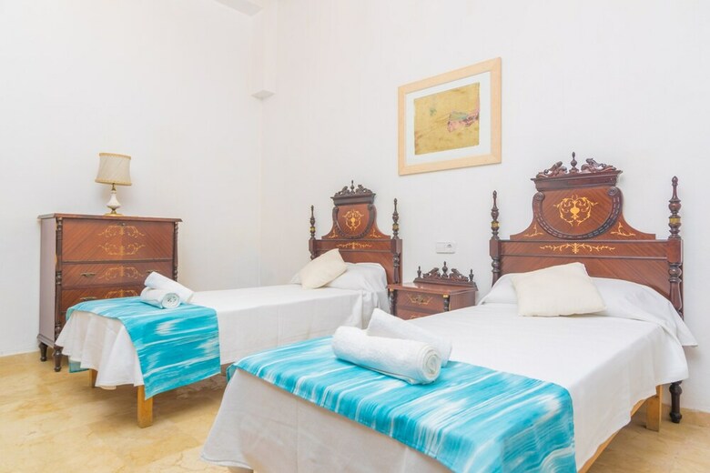 Apartamentos Finca Son Amora (Es Nins)
