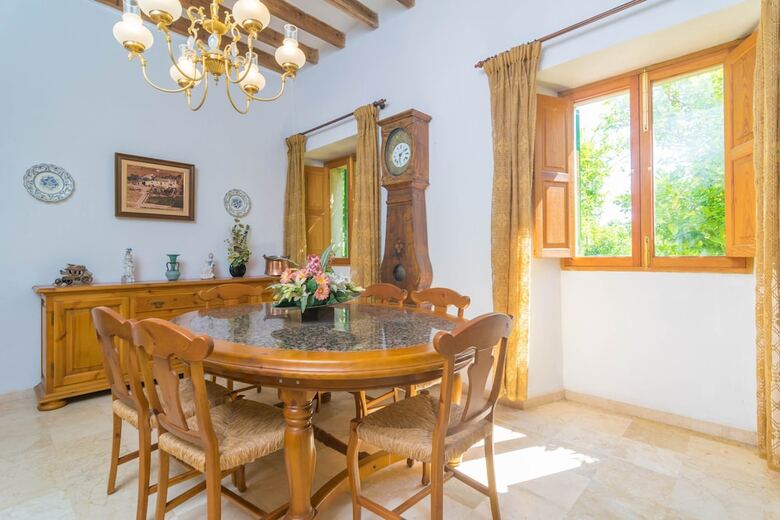 Apartamentos Finca Son Amora (Es Nins)