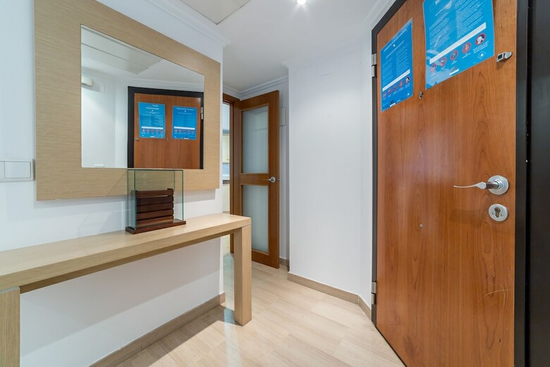 Apartamentos Travel Habitat Ciencias