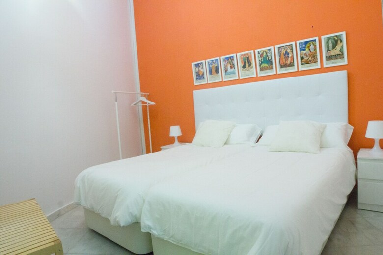 Apartamento Eva Recommends Flamenco Pop