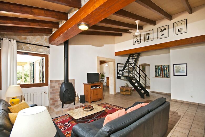 Villa Finca Oscols
