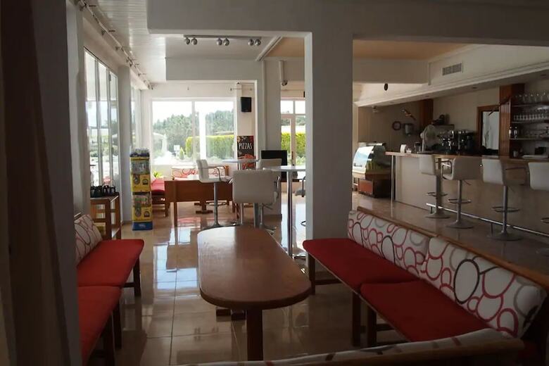 Hostal Lago Playa II
