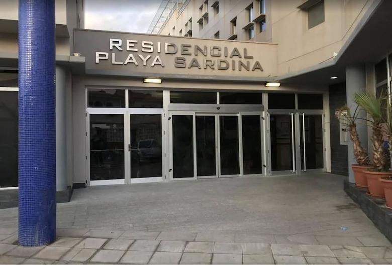 Apartamentos �tico Playa Sardina