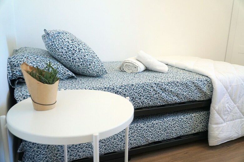 Apartamentos Homely Malaga Obispo Con Terraza Y Parking