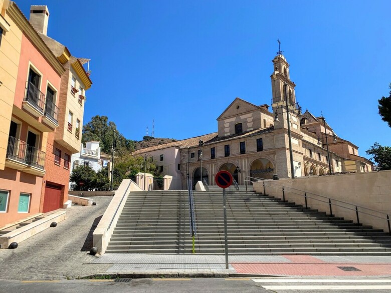 Apartamentos Homely Malaga Obispo Con Terraza Y Parking