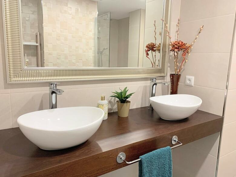 Apartamentos Homely Malaga Obispo Con Terraza Y Parking