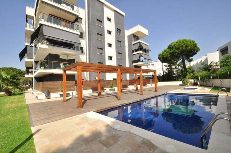 Apartamento Moderno Para 6 Personas En Cambrils