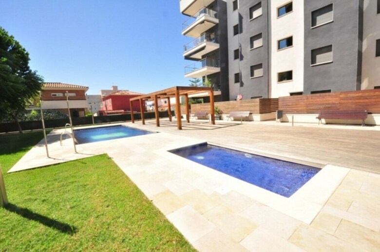 Apartamento Moderno Para 6 Personas En Cambrils